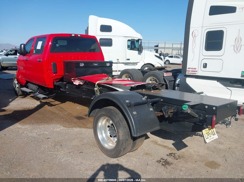 2024 CHEVROLET SILVERADO 6500HD auction photo 3