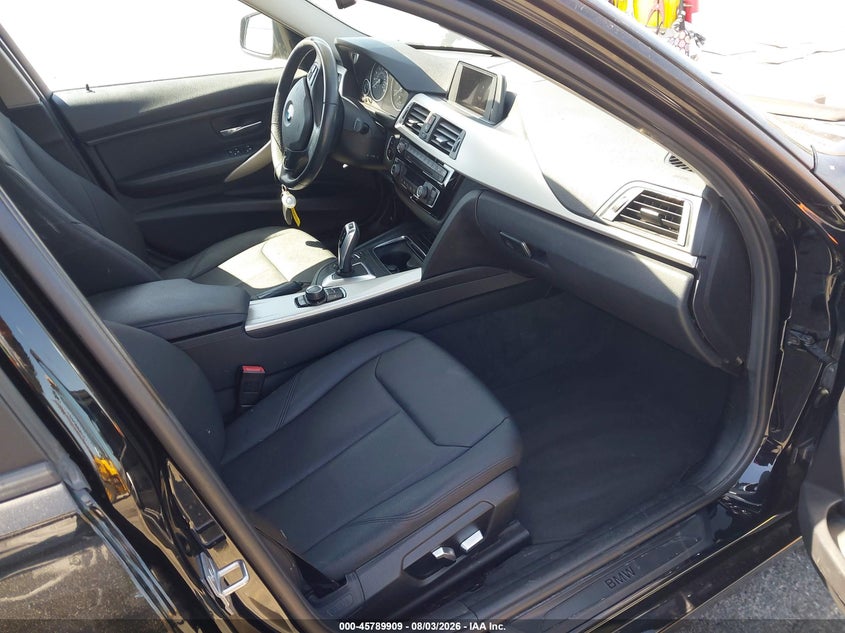 2017 BMW 320I auction photo 5
