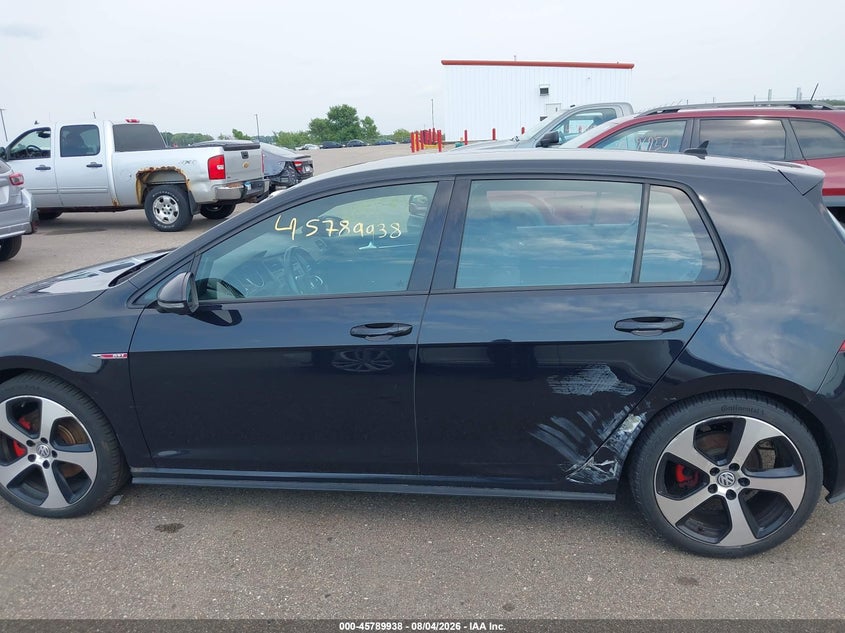 2016 VOLKSWAGEN GOLF GTI S 4-DOOR · Photo 14