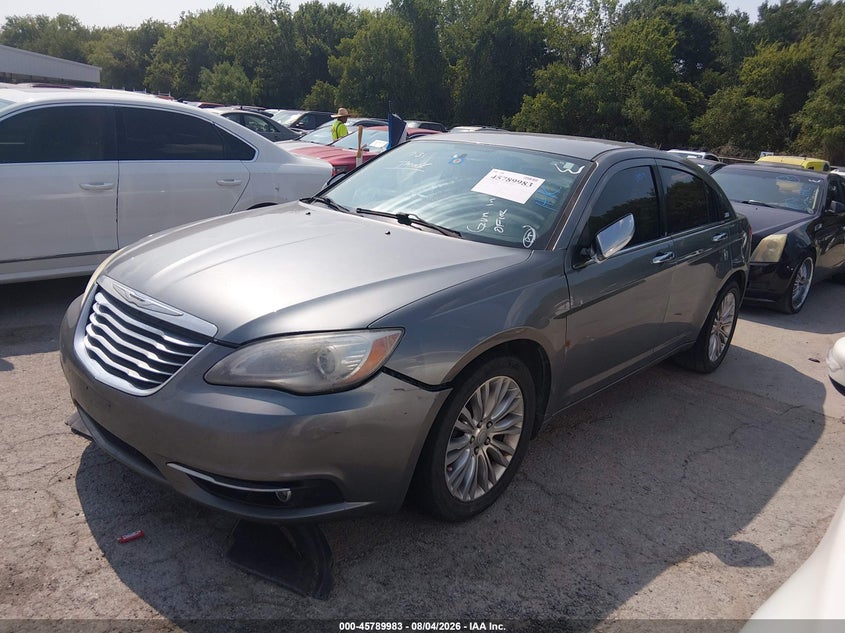 2011 CHRYSLER 200 auction photo 2