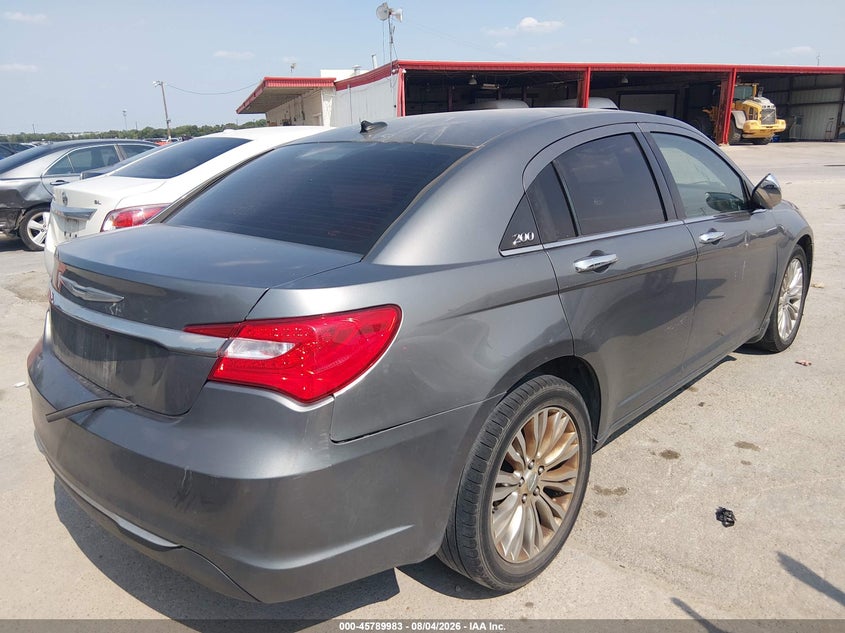 2011 CHRYSLER 200 auction photo 4