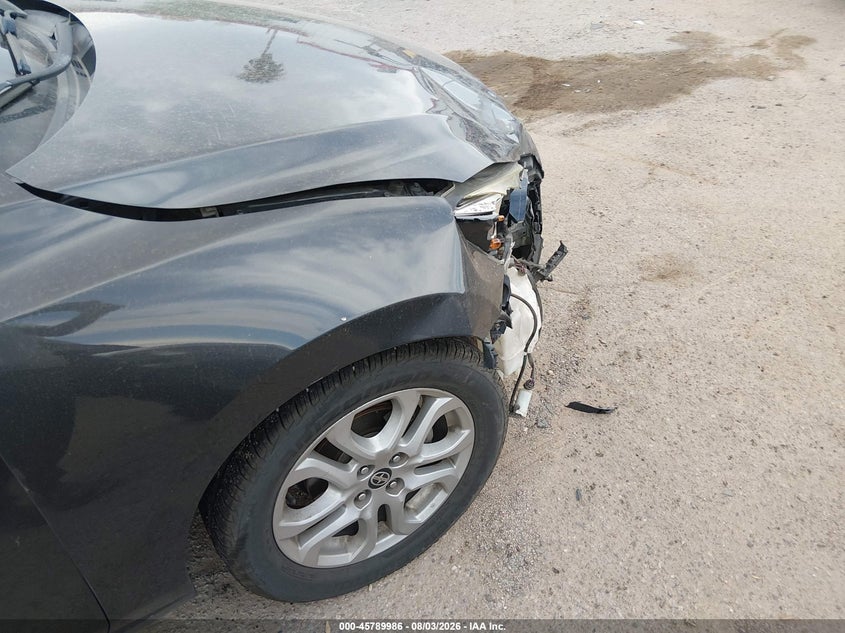 2016 SCION IA · Photo 6