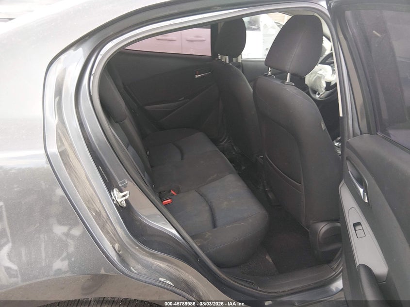 2016 SCION IA · Photo 8