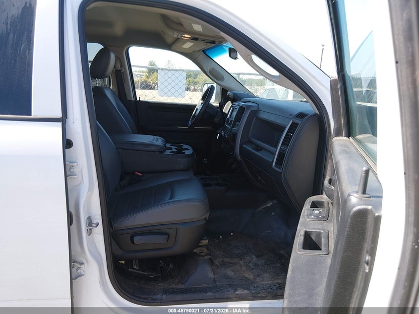 RAM 2500 2018 VIN 3C6TR5CTXJG282593