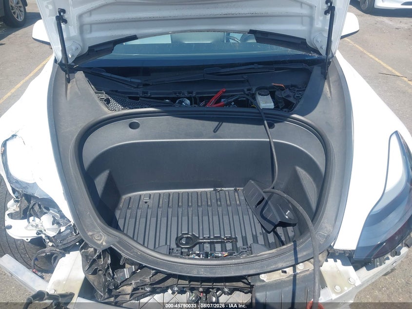 2023 TESLA MODEL 3 REAR-WHEEL DRIVE · Photo 10