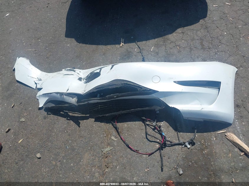 2023 TESLA MODEL 3 REAR-WHEEL DRIVE · Photo 12