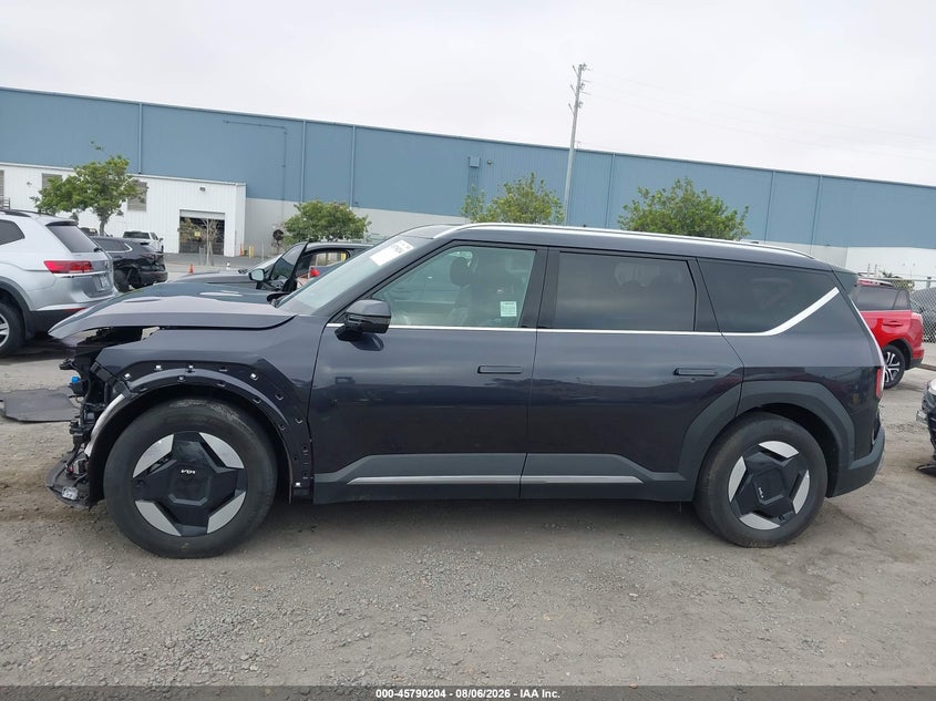 KIA EV9 2026 VIN 5XYAFFS58TG010529