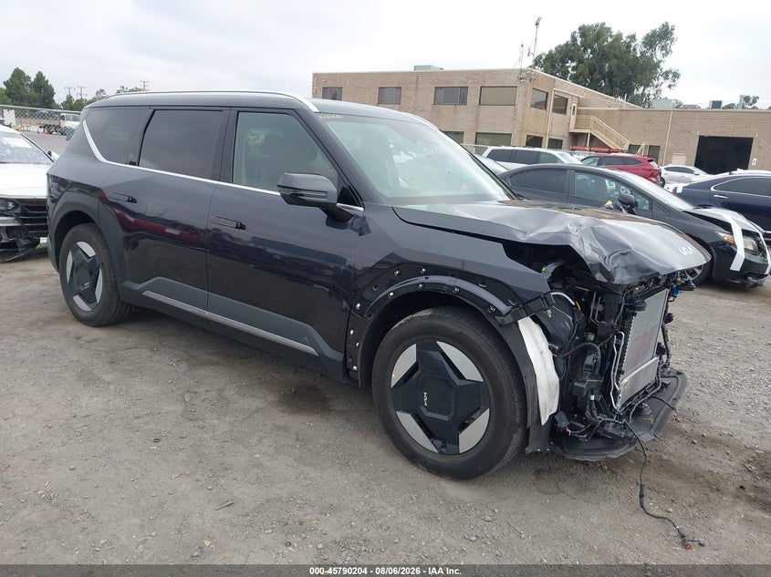 Vin: 5xyaffs58tg010529, lot: 46289028, kia ev9 wind 2026 img_1