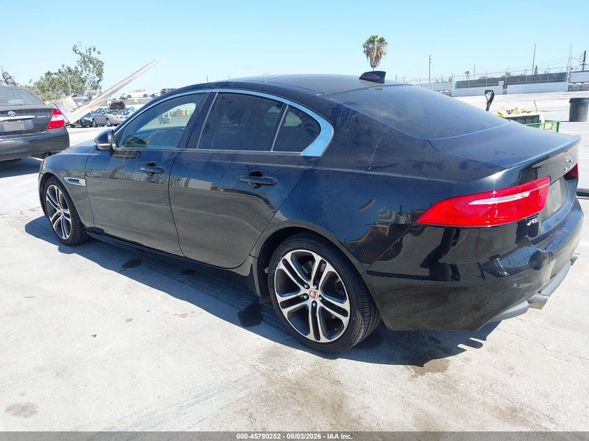 Vin: sajad4bv1hcp11467, lot: 46289076, jaguar xe 35t premium 20173