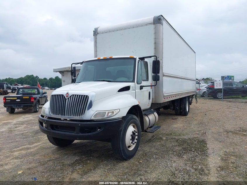 2018 INTERNATIONAL DURASTAR 4300 auction photo 2