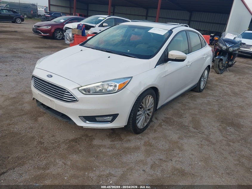 Vin: 1fadp3j24jl314934, lot: 46289113, ford focus titanium 20182