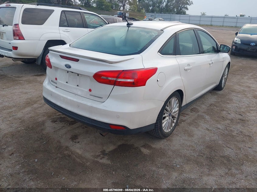 Vin: 1fadp3j24jl314934, lot: 46289113, ford focus titanium 20184