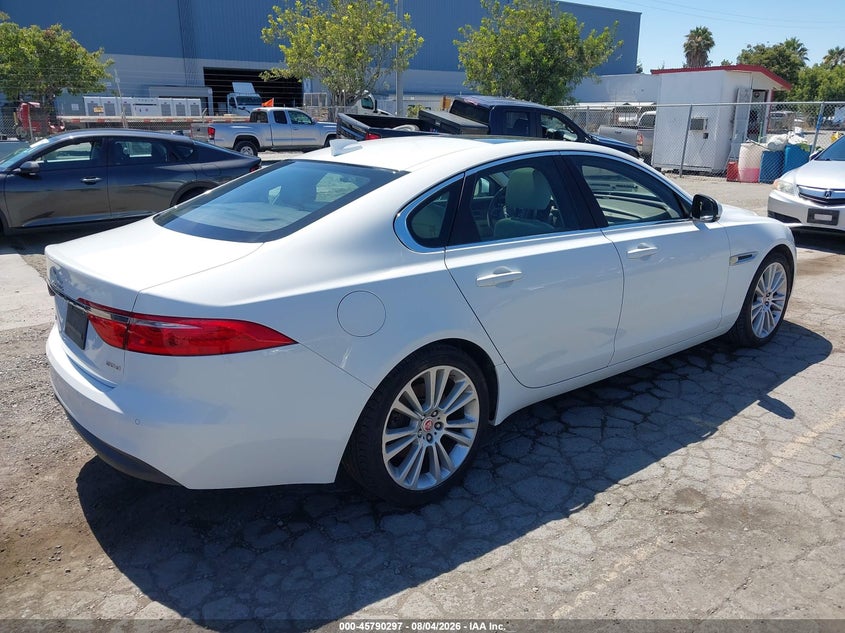 Vin: sajbe4bn5hcy31368, lot: 46289121, jaguar xf 20d prestige 20174