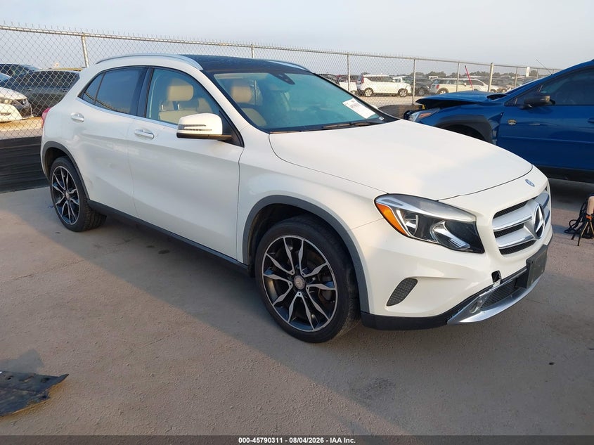2016 MERCEDES-BENZ GLA 250 auction photo 1