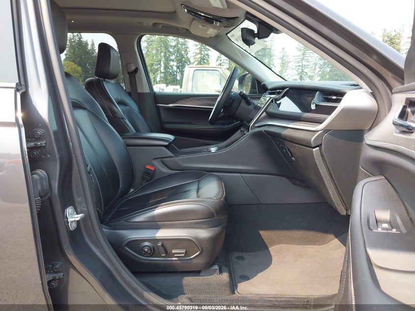 2024 JEEP GRAND CHEROKEE 4XE auction photo 5