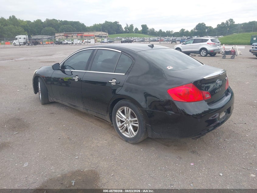 2013 INFINITI G37 auction photo 3