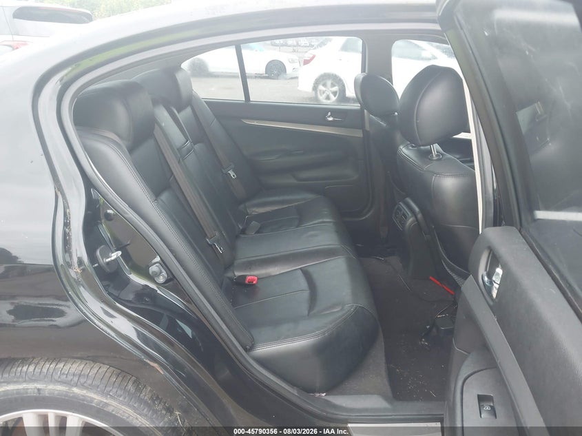 2013 INFINITI G37 auction photo 8