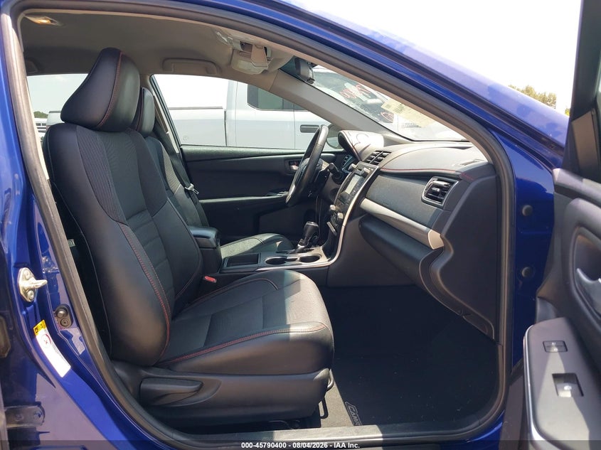 TOYOTA CAMRY - zdjęcie 5