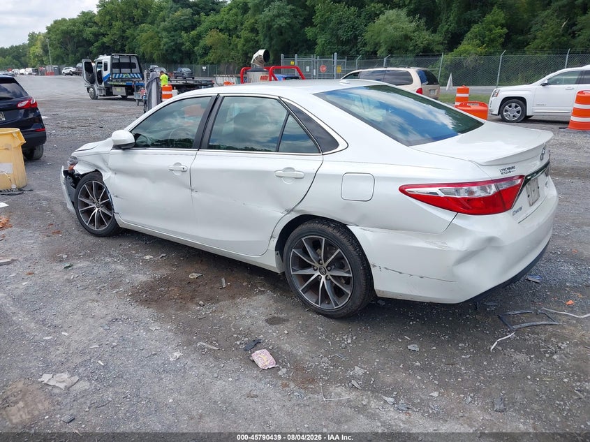 2017 TOYOTA CAMRY auction photo 3