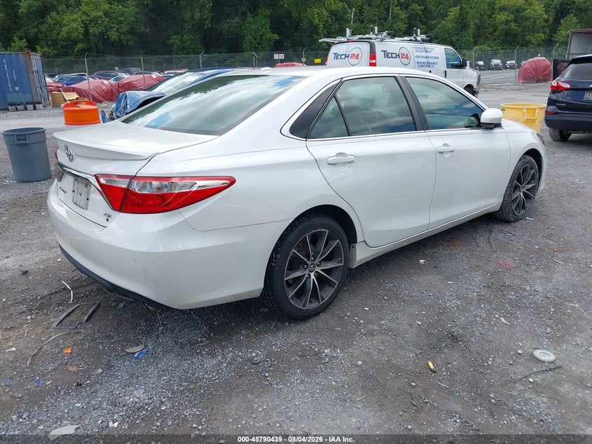 2017 TOYOTA CAMRY auction photo 4