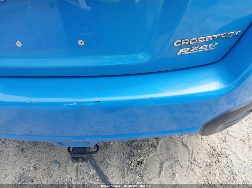 2016 SUBARU CROSSTREK auction photo 6