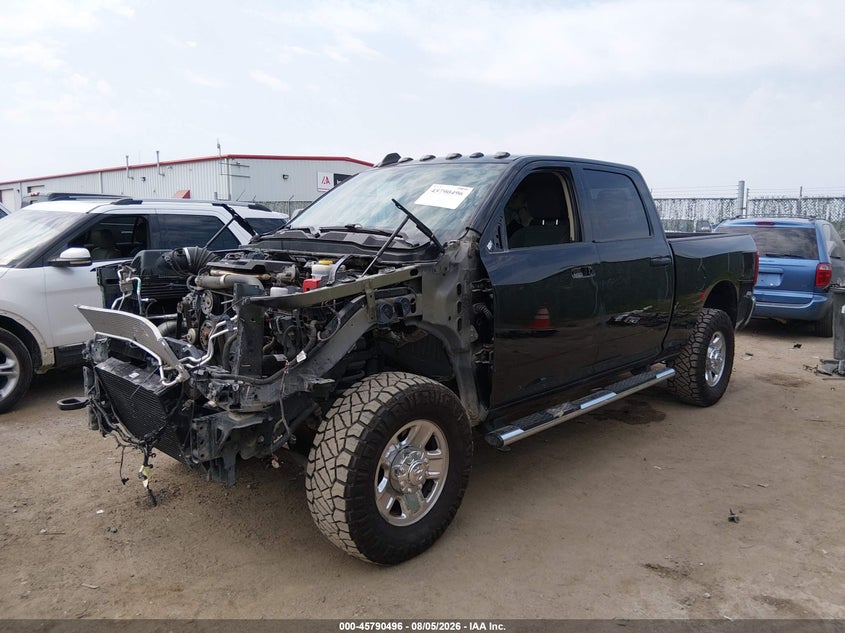 Vin: 3c6ur5cl1lg303211, lot: 46289320, ram 2500 tradesman  4x4 6'4 box 20202