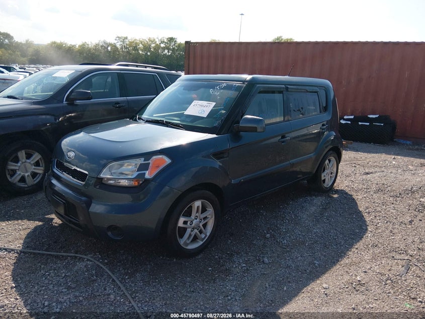 2011 KIA SOUL auction photo 2