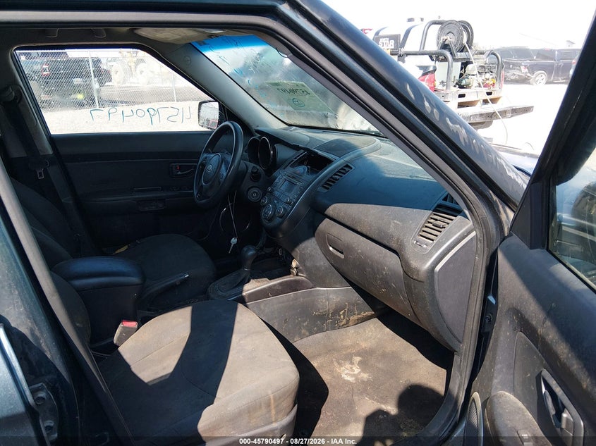 2011 KIA SOUL auction photo 5