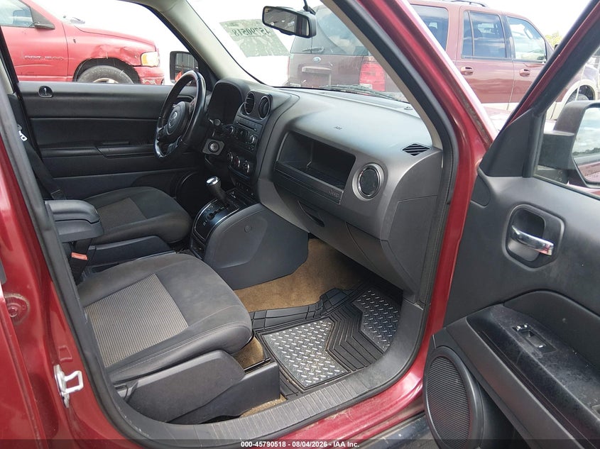 2016 JEEP PATRIOT auction photo 5