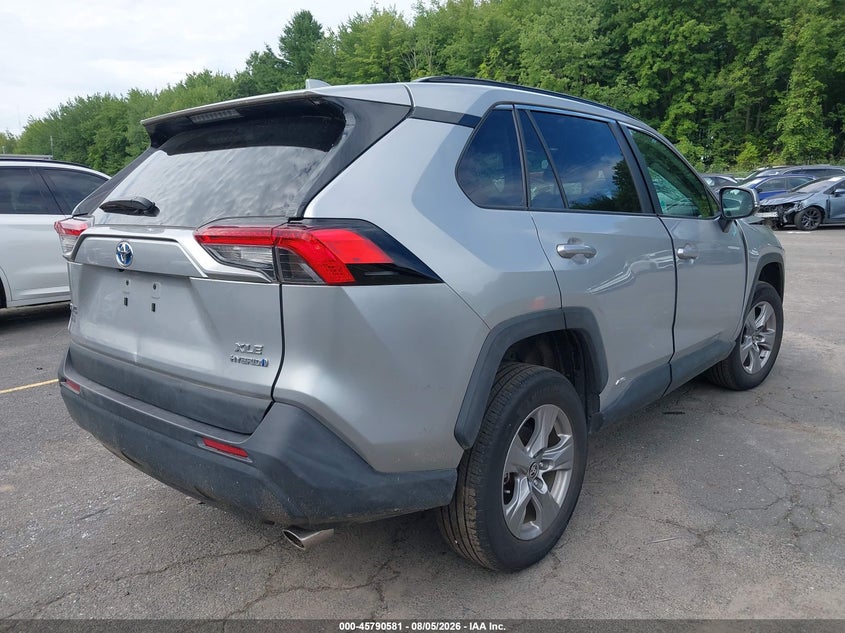 TOYOTA RAV4 HYBRID - zdjęcie 4