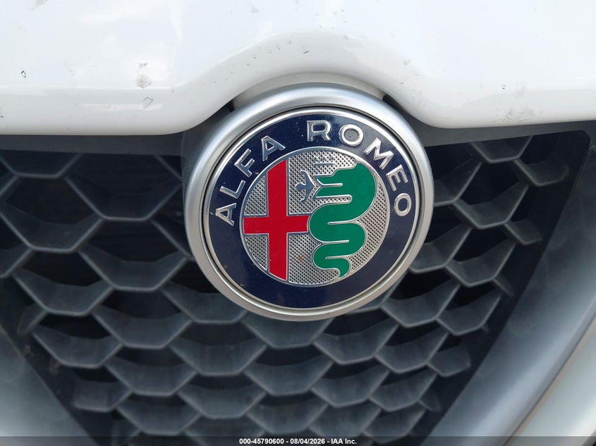 2018 ALFA ROMEO STELVIO auction photo 6