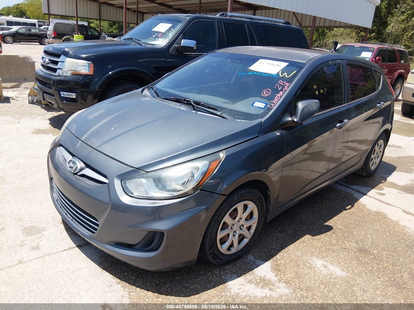 2012 Hyundai Accent, Normal Wear & Tear, IAAI, VIN KMHCT5AE2CU059040 — photo 2
