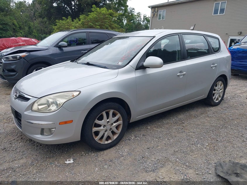2009 HYUNDAI ELANTRA TOURING auction photo 2