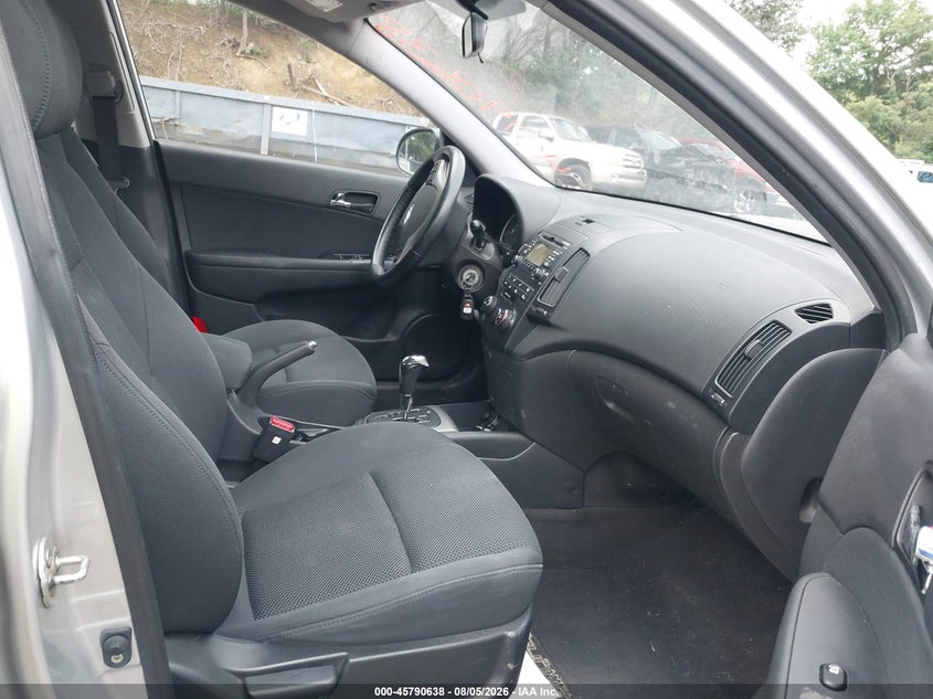 2009 HYUNDAI ELANTRA TOURING auction photo 5