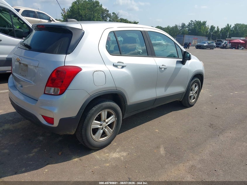 2017 CHEVROLET TRAX auction photo 4