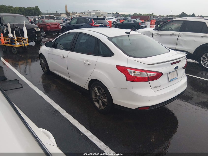 Vin: 1fadp3f2xel168215, lot: 46289576, ford focus se 20143