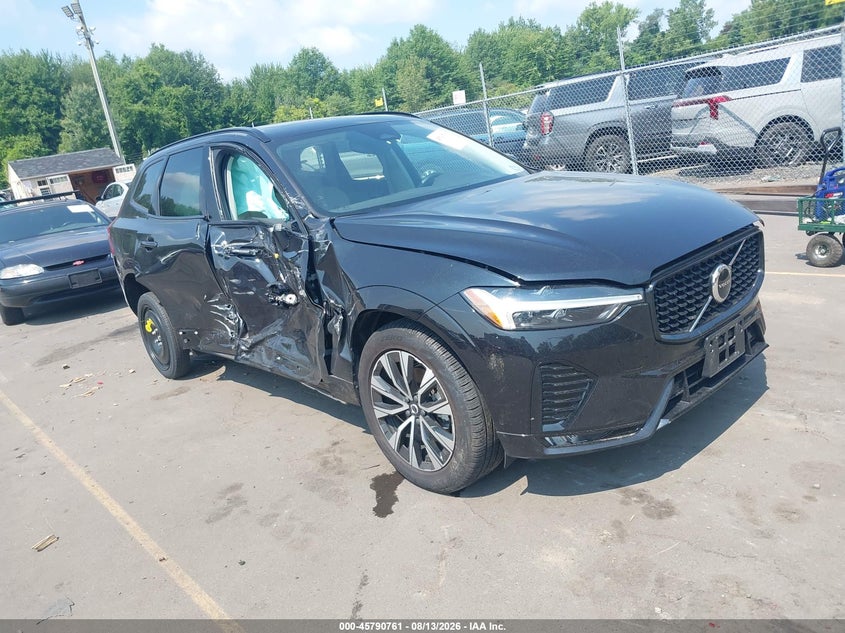 Vin: yv4m12rj7s1034887, lot: 46289592, volvo xc60 b5 core 2025 img_1