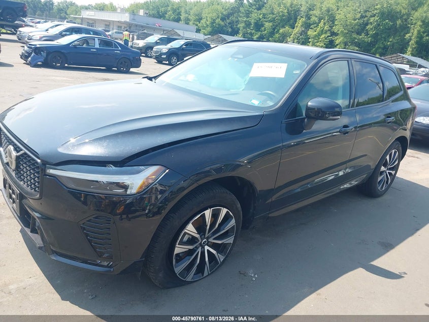 Vin: yv4m12rj7s1034887, lot: 46289592, volvo xc60 b5 core 20252