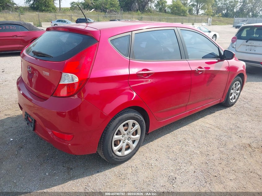 2014 HYUNDAI ACCENT auction photo 4
