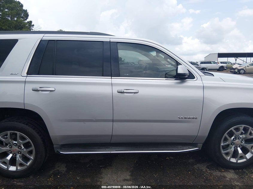 GMC YUKON - zdjęcie 13