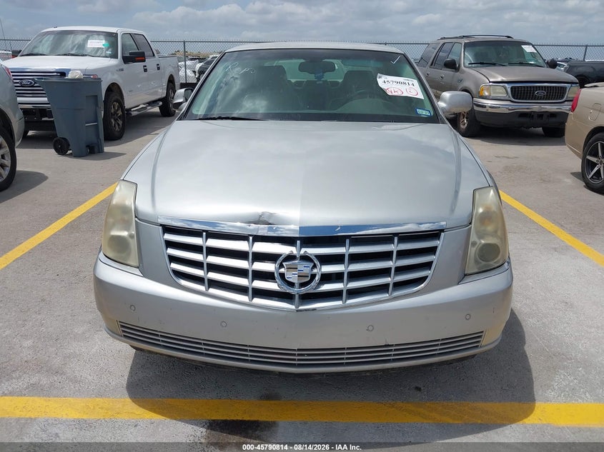 2007 CADILLAC DTS auction photo 6