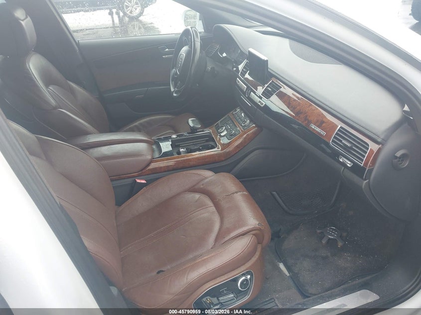 2013 AUDI A8 L auction photo 5