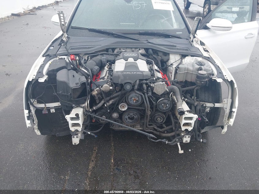 2013 AUDI A8 L auction photo 6