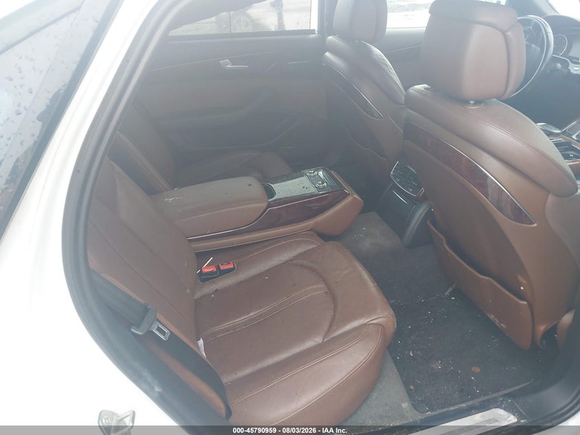 2013 AUDI A8 L auction photo 8