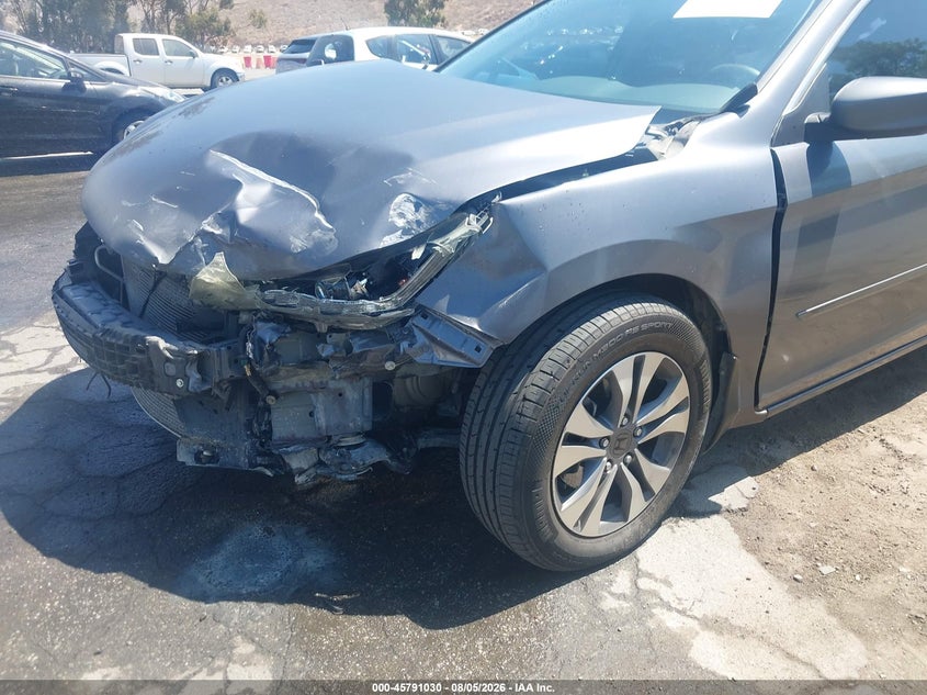 2014 HONDA ACCORD auction photo 6