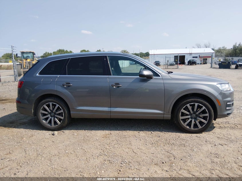 AUDI Q7 - zdjęcie 13