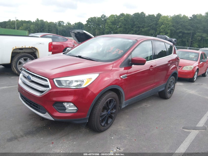 Vin: 1fmcu0gd9huc90328, lot: 46289927, ford escape se 20172