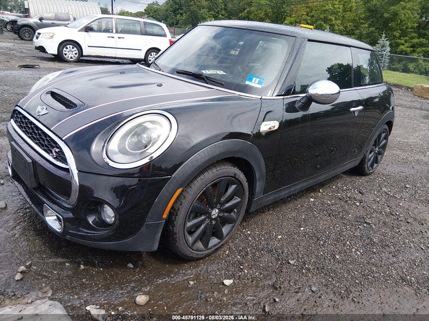 2017 MINI HARDTOP auction photo 2