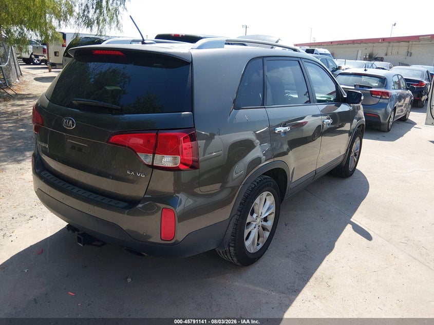 Vin: 5xyku4a75fg631684, lot: 46289971, kia sorento ex v6 20154