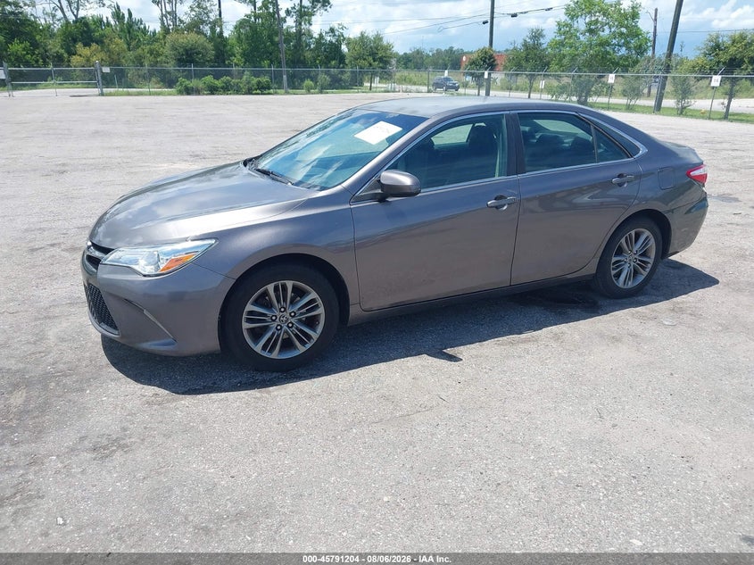 2015 Toyota Camry, Звичайний знос, IAAI, VIN 4T1BF1FK9FU882868 — фото 2
